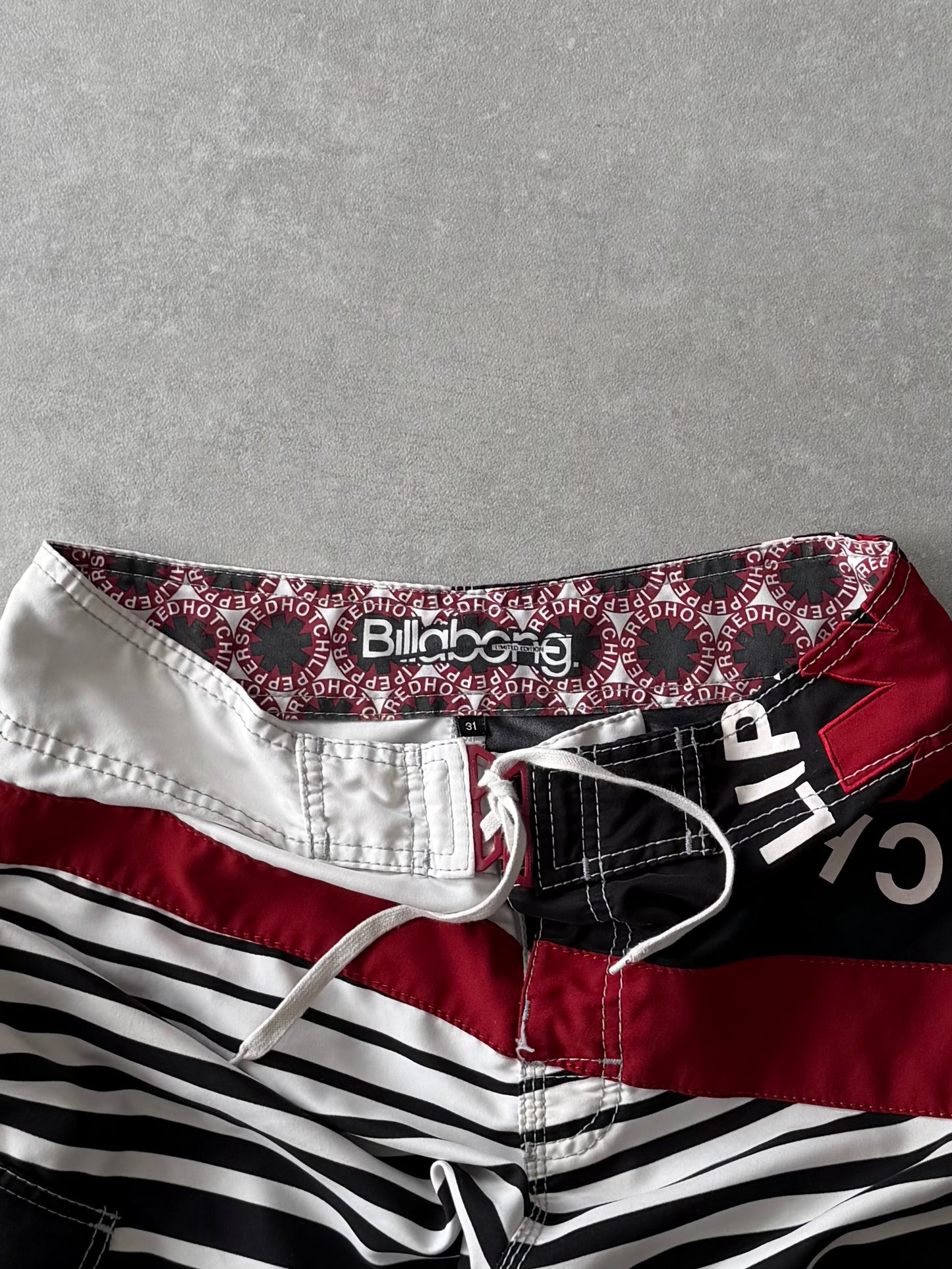 Vintage Billabong RHCP Boardshorts (31)
