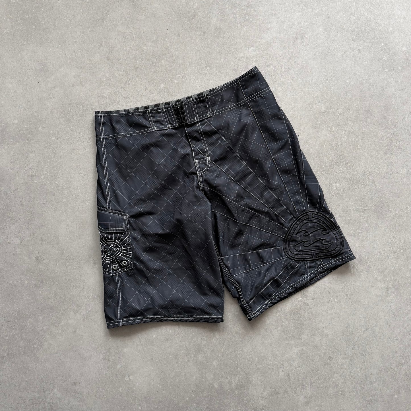 Vintage Billabong Andy Irons Rising Sun Boardshorts (34)
