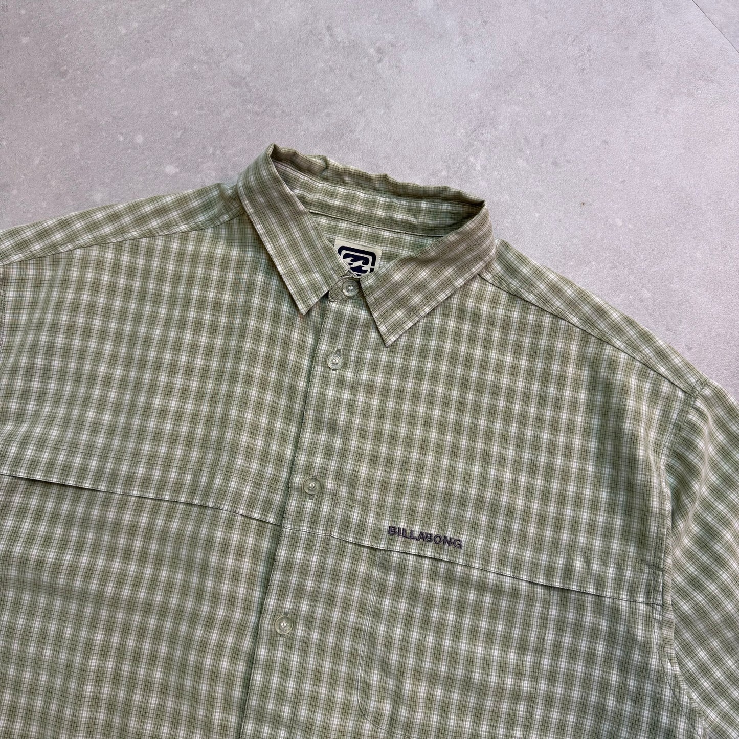 00's Billabong Shirt (XL)