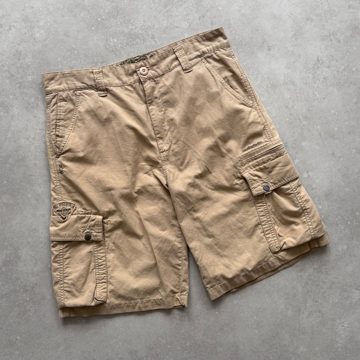 Vintage Quiksilver Cargo Shorts (34)