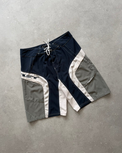 Vintage Oakley Boardshorts (36)