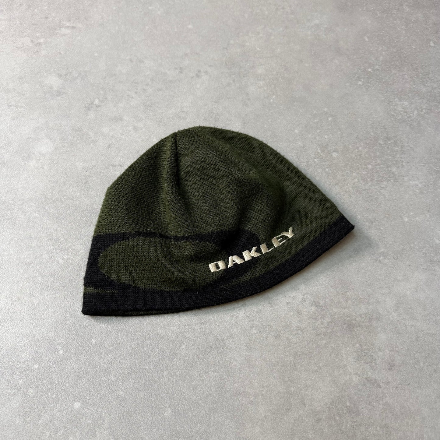 00's Oakley Beanie