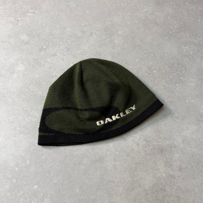 00's Oakley Beanie