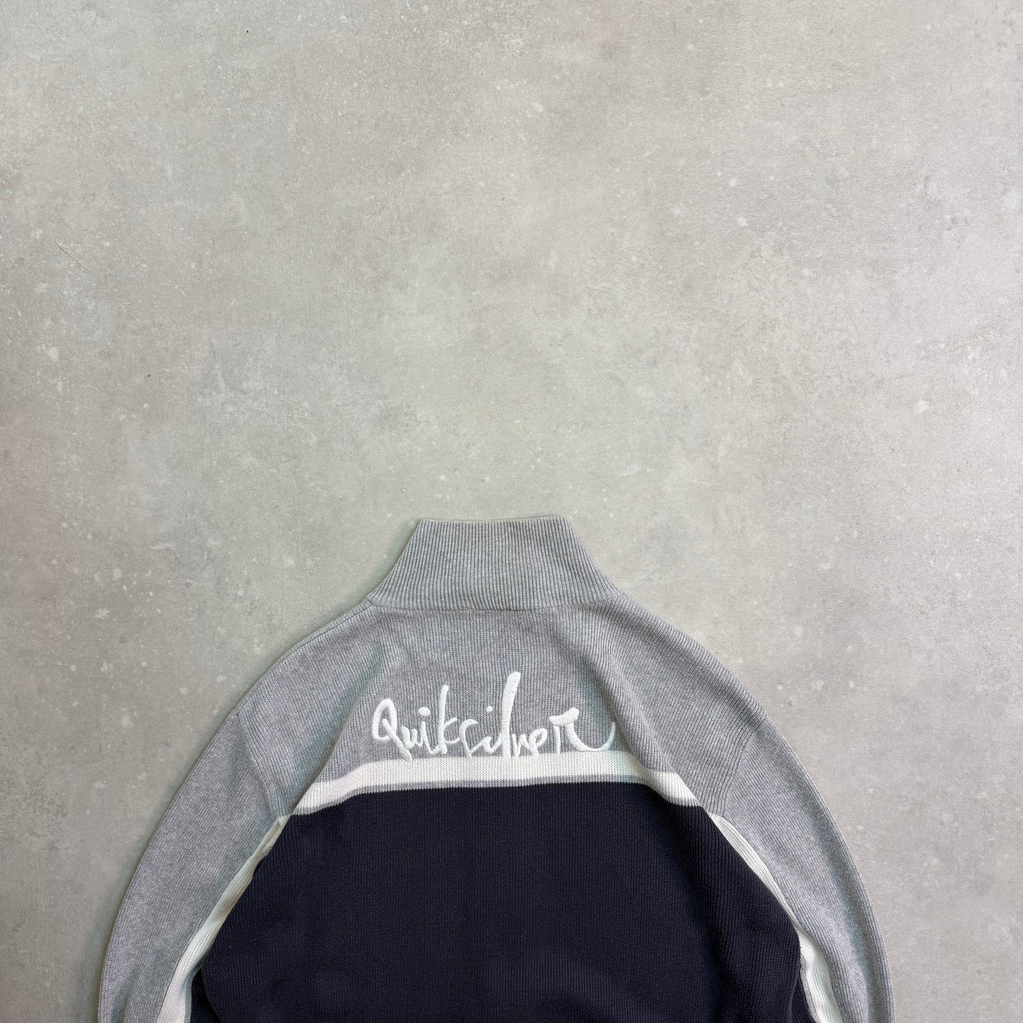 00'S Quiksilver Knit (M)