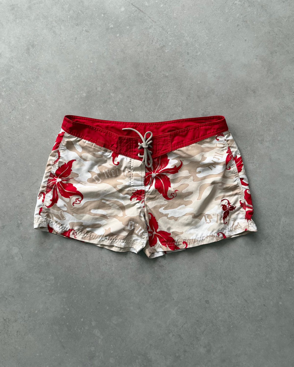 Vintage O’Neill Women’s Boardshorts (34)