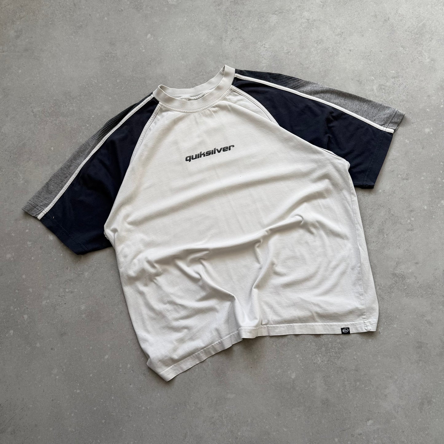 00's Quiksilver T-shirt (M)