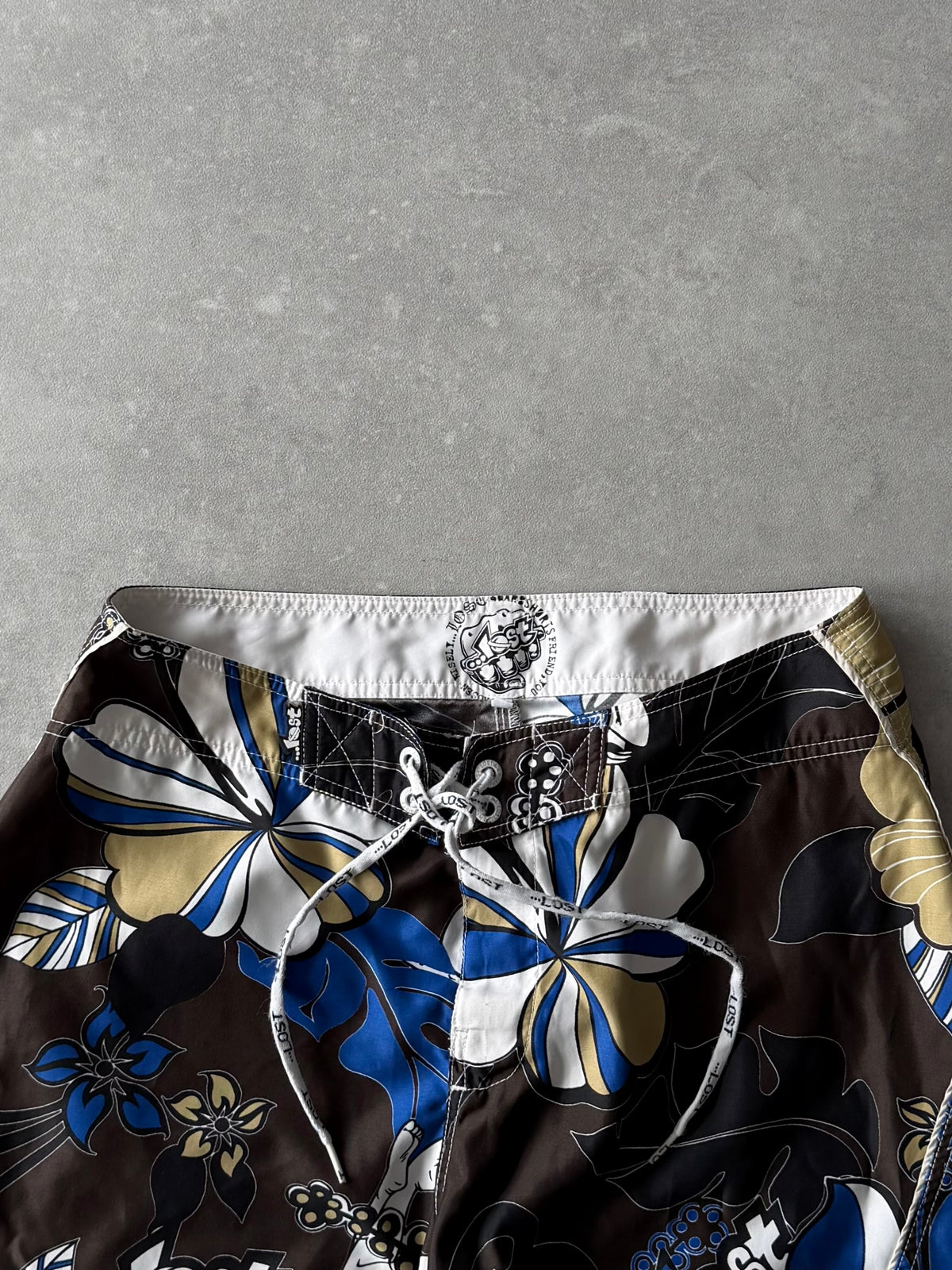 Vintage Lost Boardshorts (32)
