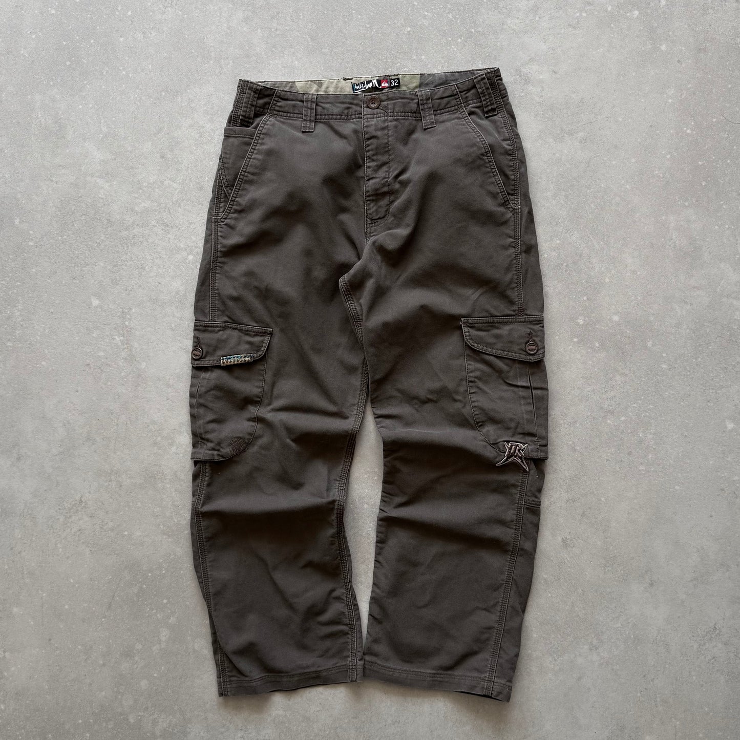 Vintage Quiksilver Cargo Trousers (32)