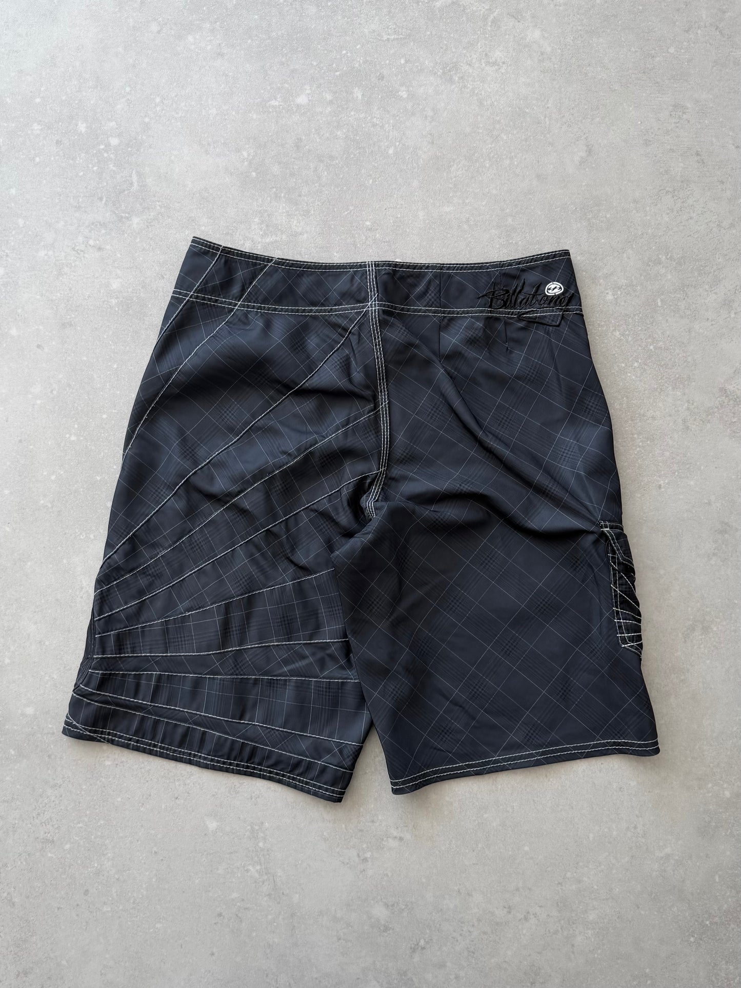 Vintage Billabong Andy Irons Rising Sun Boardshorts (34)