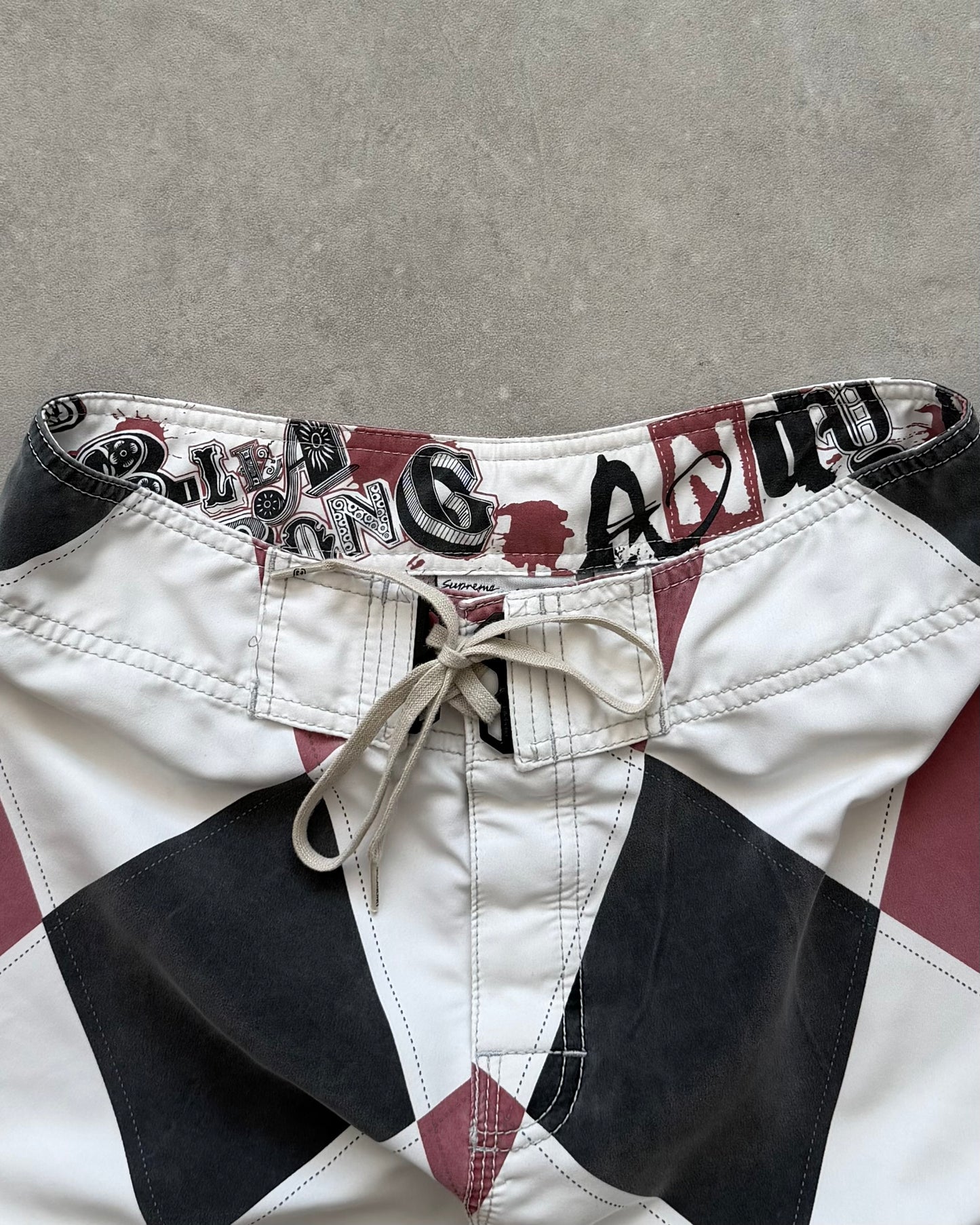 Vintage Billabong Andy Irons Argyle Boardshorts (30)
