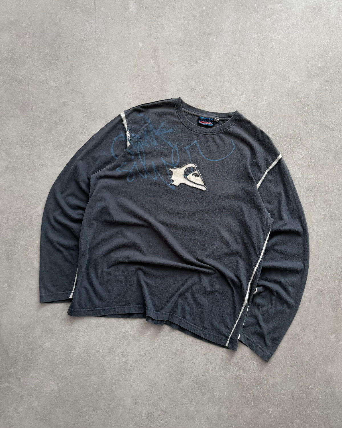Vintage Quiksilver Long Sleeve T-shirt (XL)