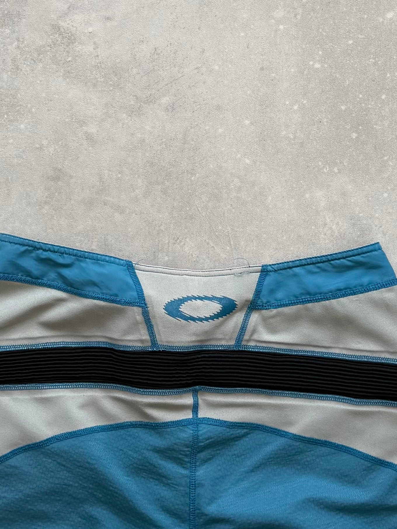 Vintage Oakley Boardshorts (34)