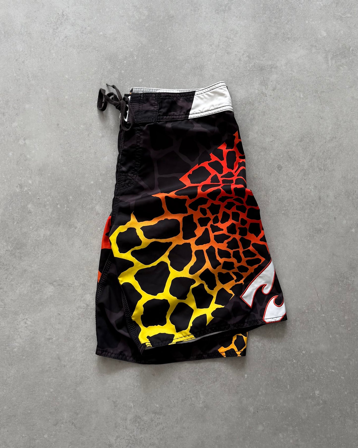 Vintage Billabong Taj Burrow Boardshorts (34)
