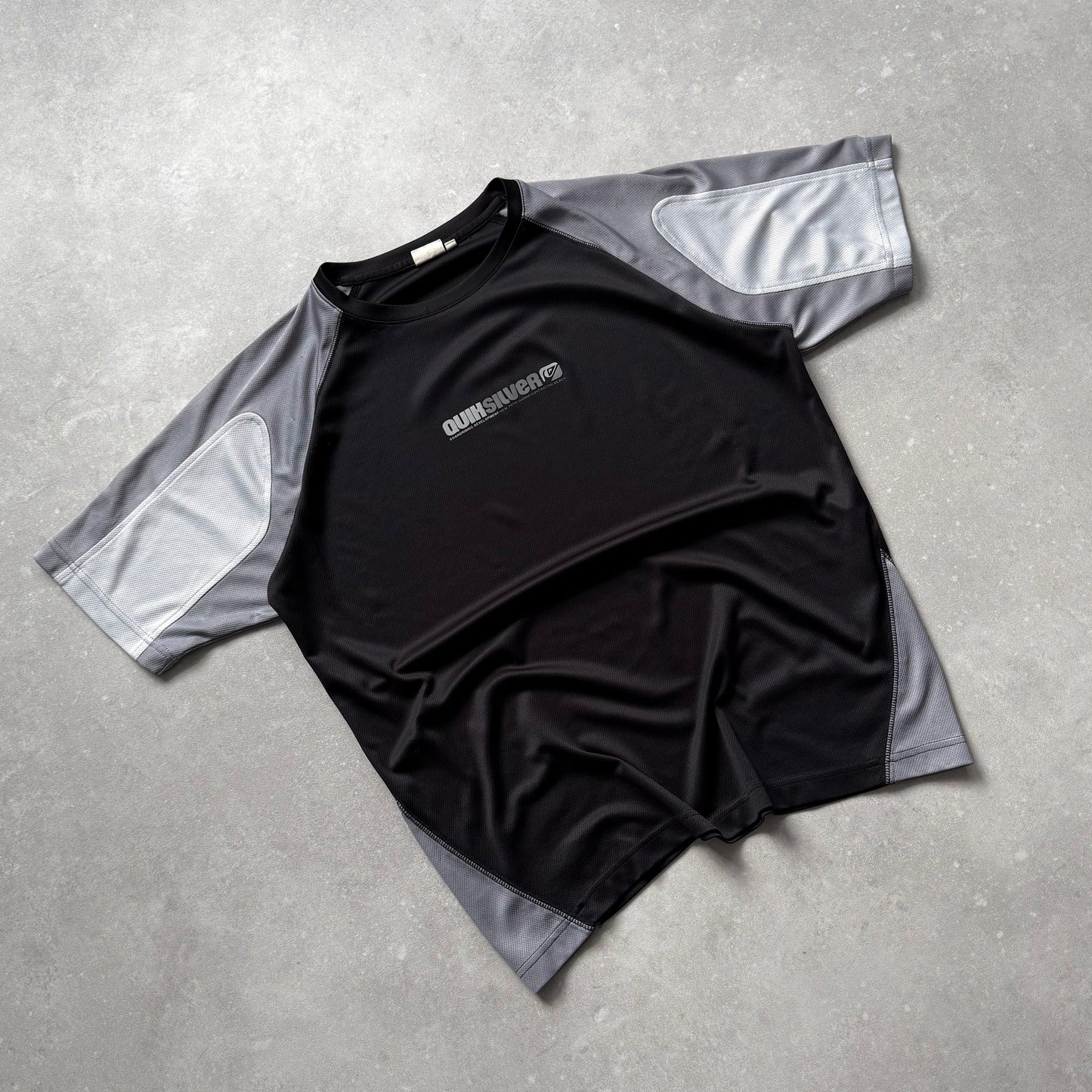 00's Quiksilver T-shirt (M)