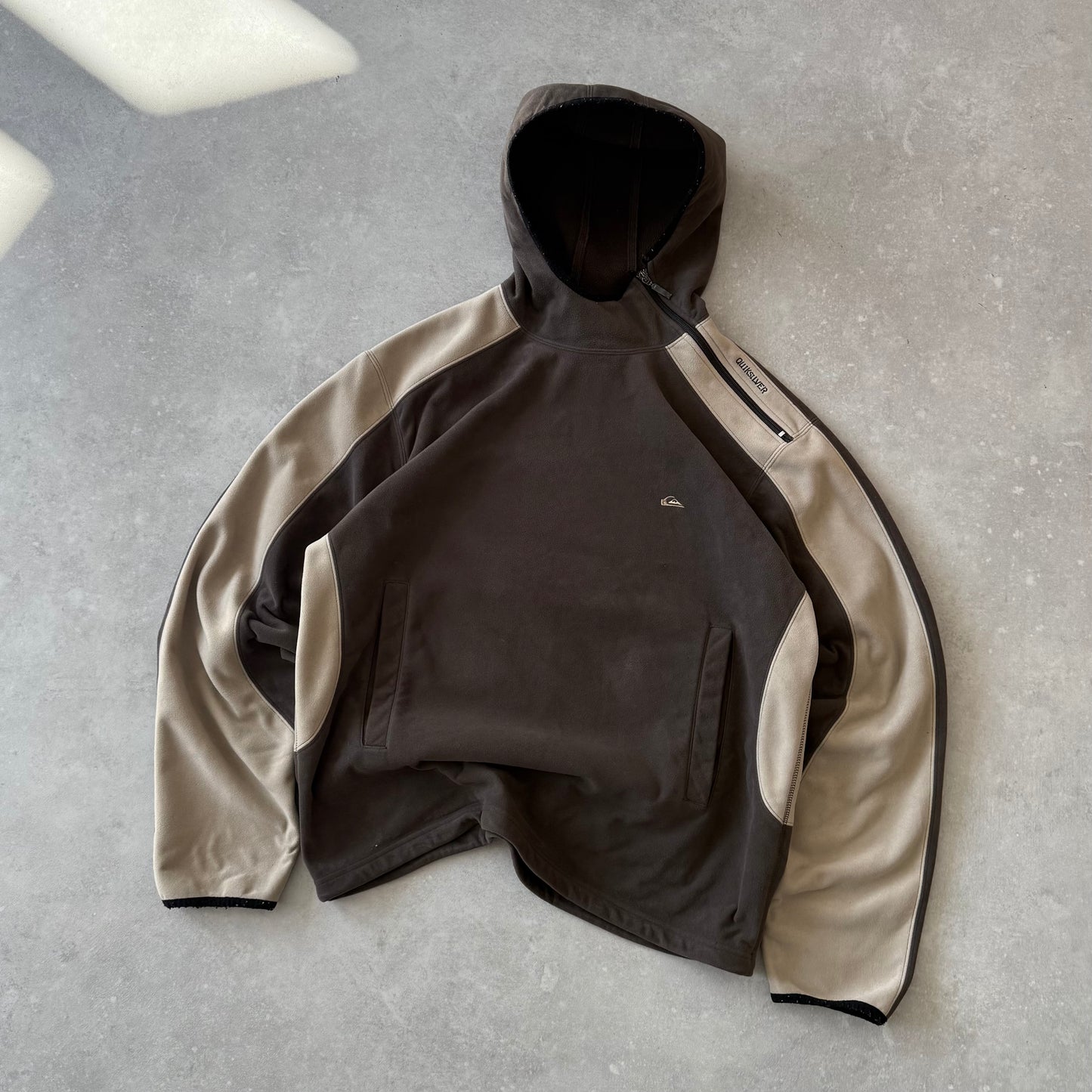 00’s Quiksilver Fleece Hoodie (XL)