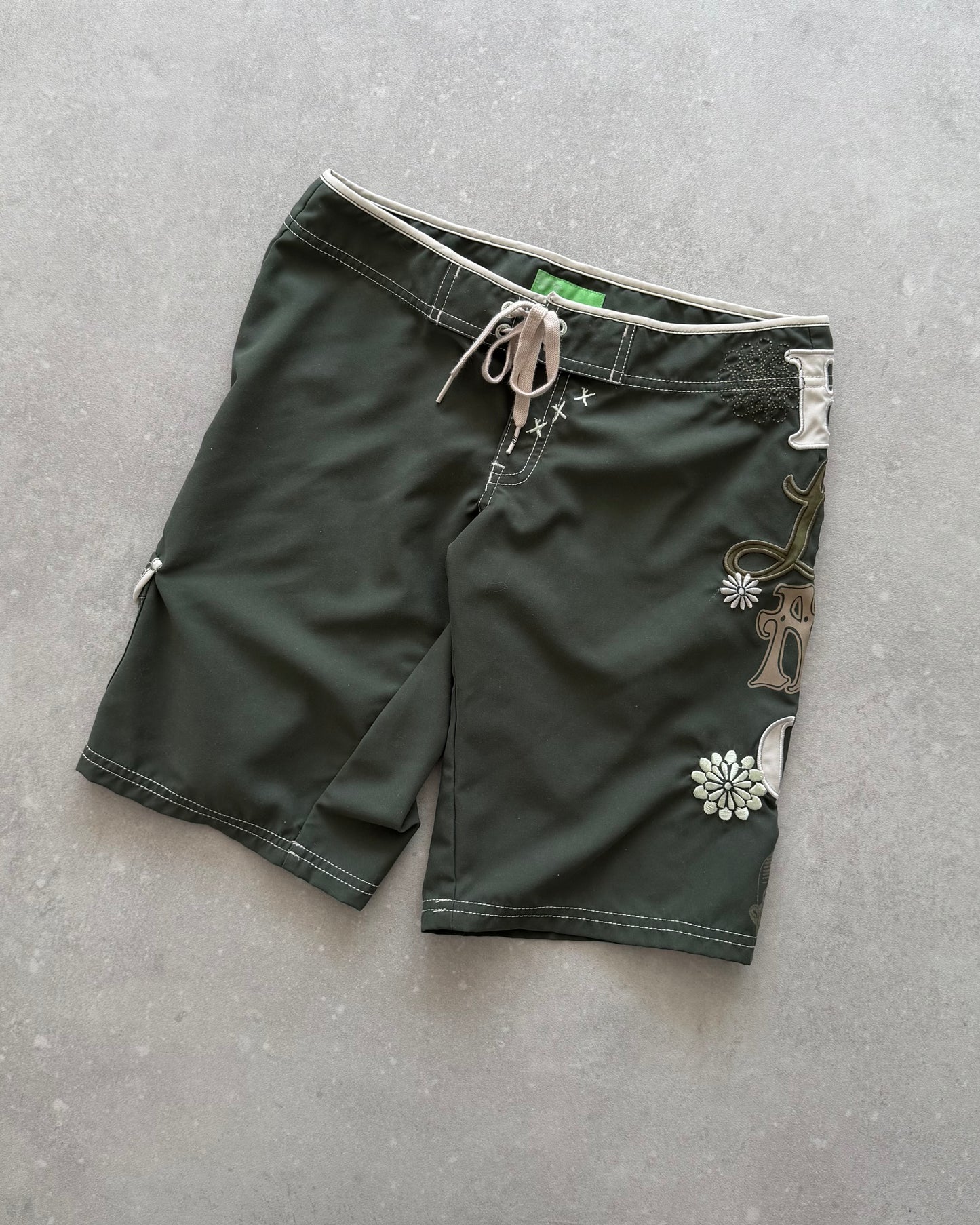 Vintage Billabong Women’s Boardshorts (28)