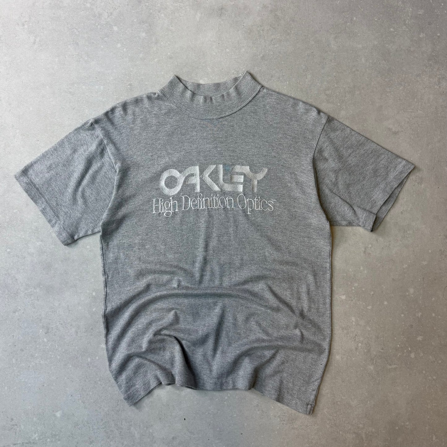 90’s Oakley T-shirt (S)