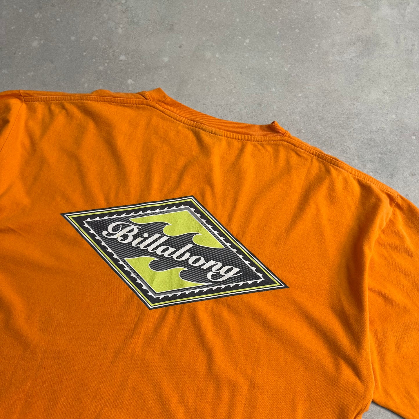 00’s Billabong T-shirt