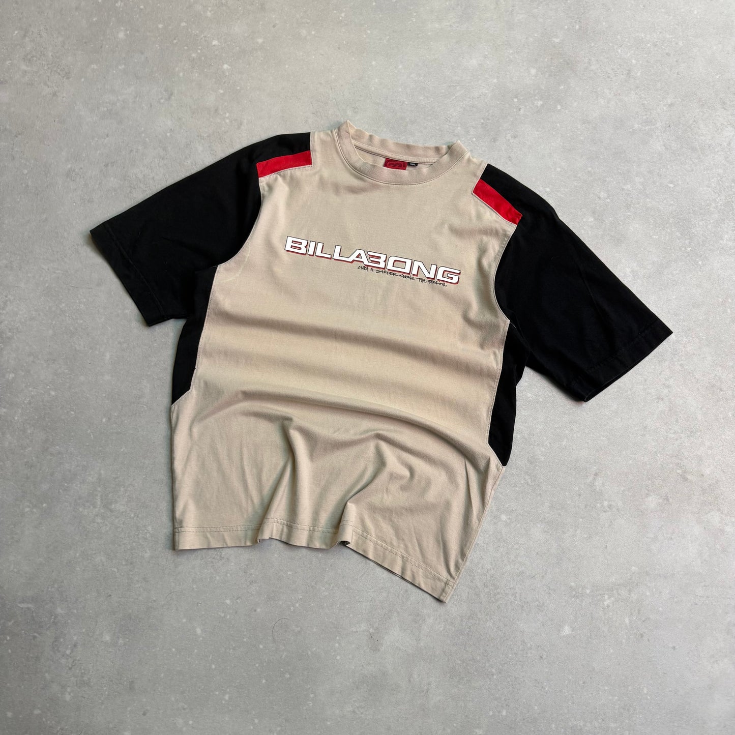 00’s Billabong T-shirt (S)