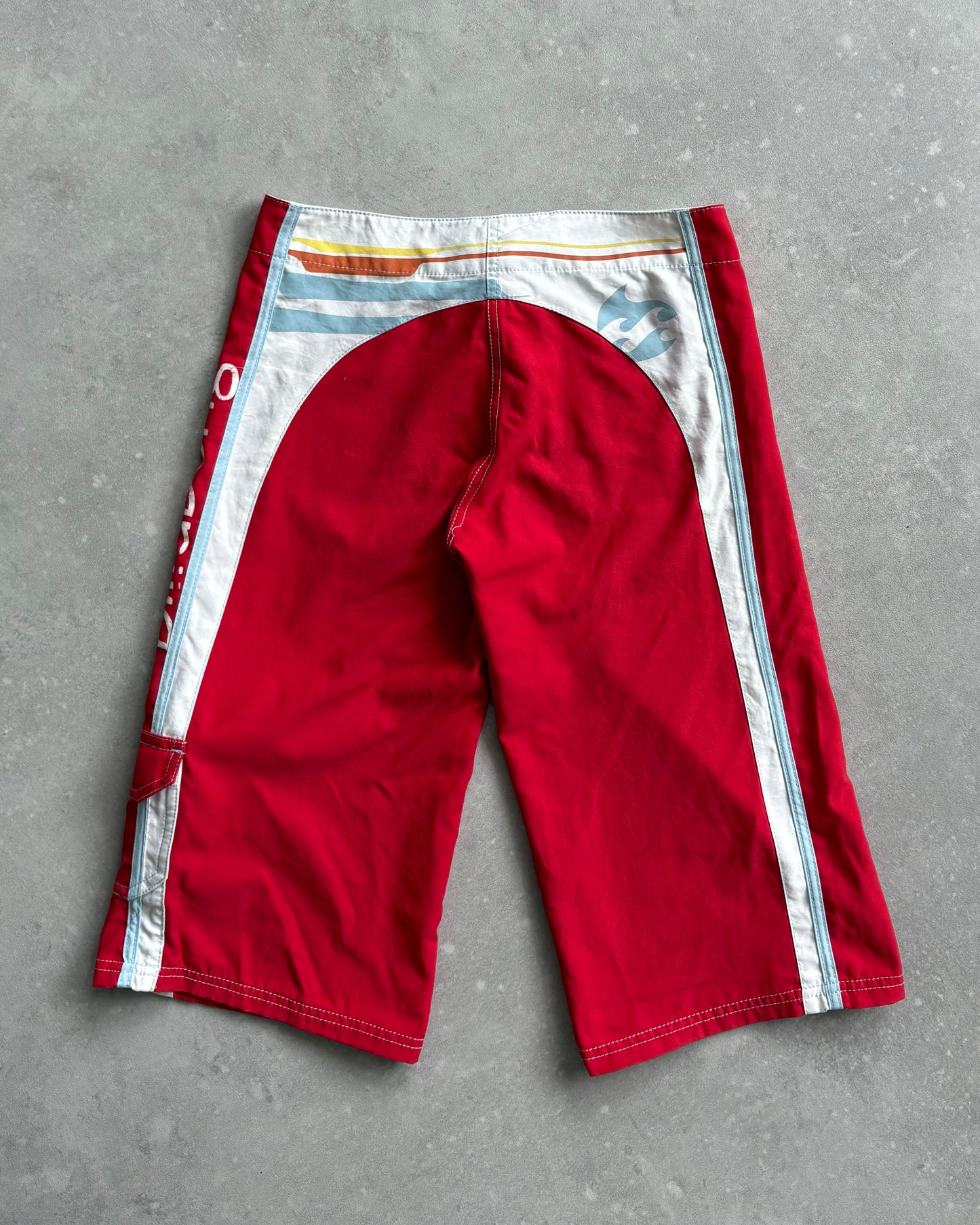 Vintage Billabong 3/4 Length Boardshorts (28)