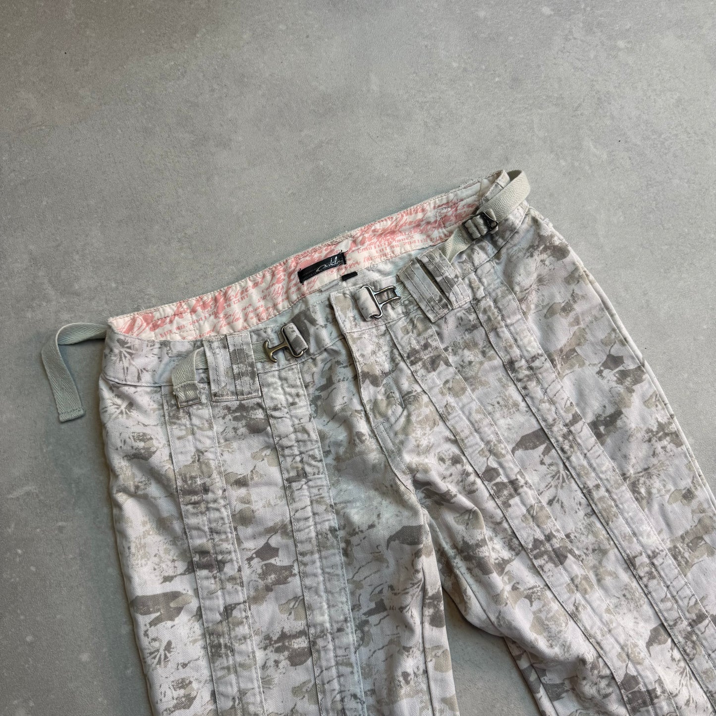 00’s Oakley Cargo’s (wmns) (30)