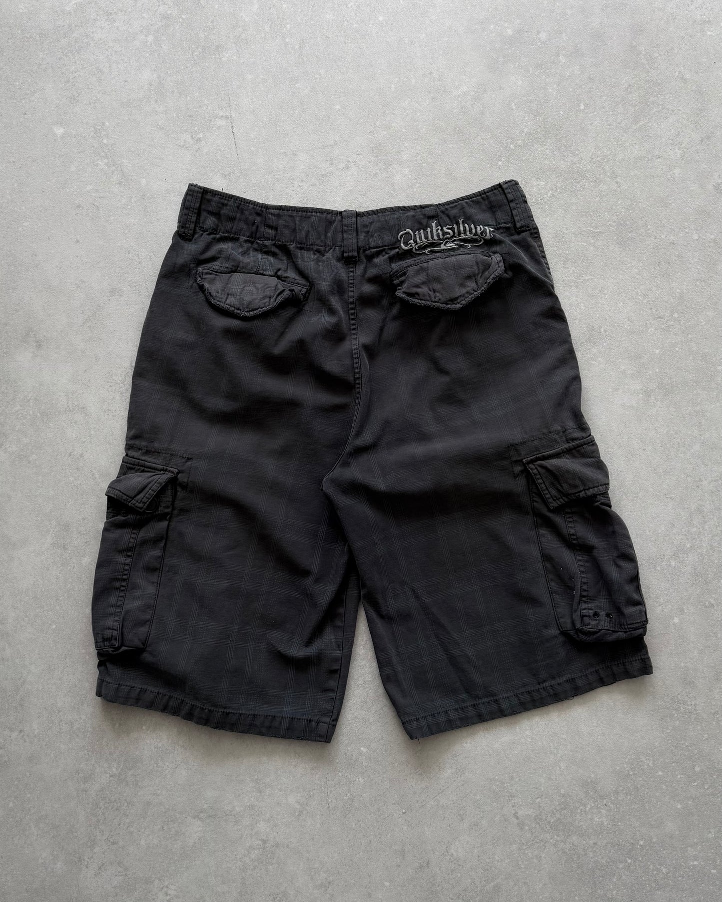 Vintage Quiksilver Cargo Shorts (34)
