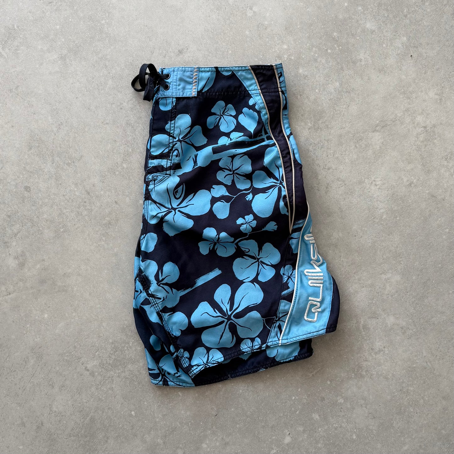 00's Quiksilver Boardshorts (31)