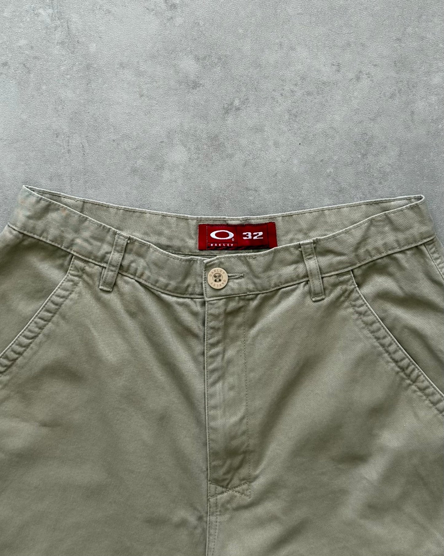 Vintage Oakley Denim Shorts (32)