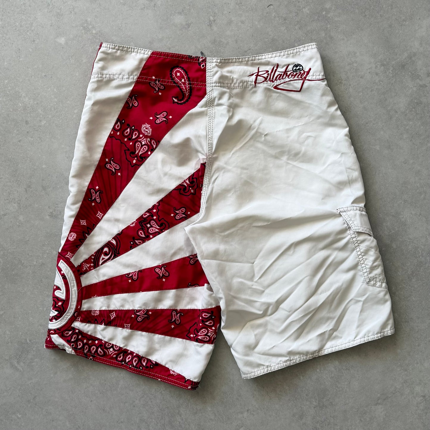 Vintage Billbong Rising Sun Boardshorts (31)