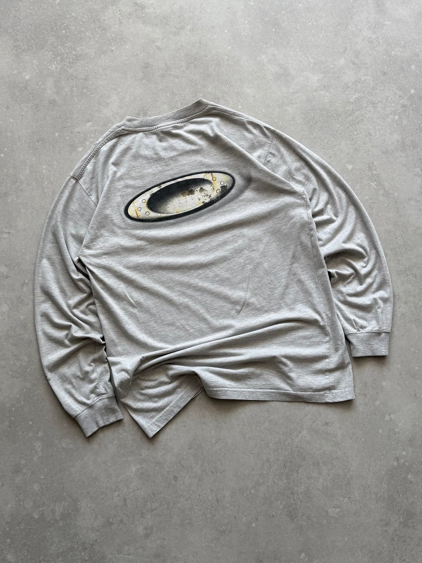 Vintage Oakley Long Sleeve T-shirt (L)