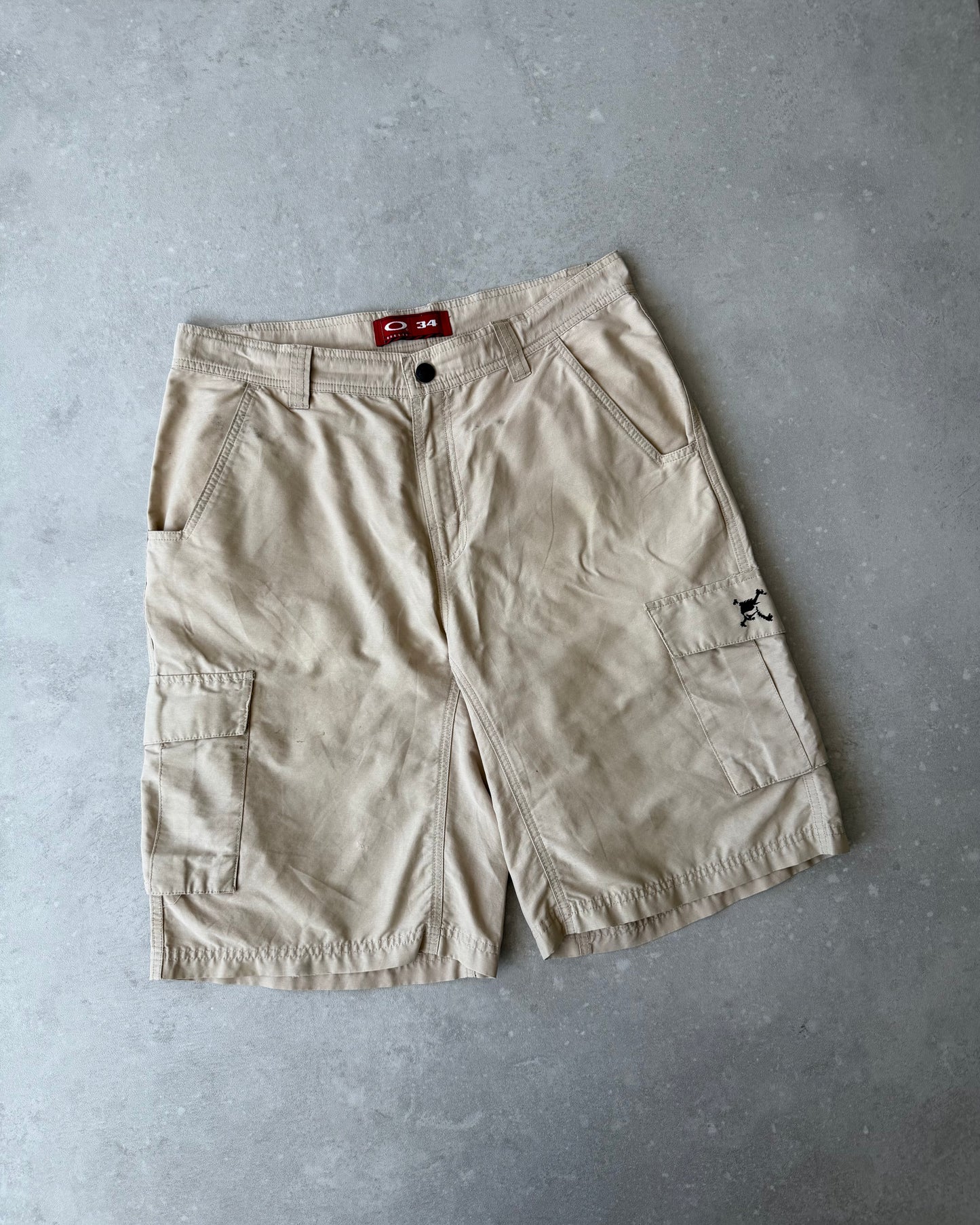 Vintage Oakley Cargo Shorts (34)