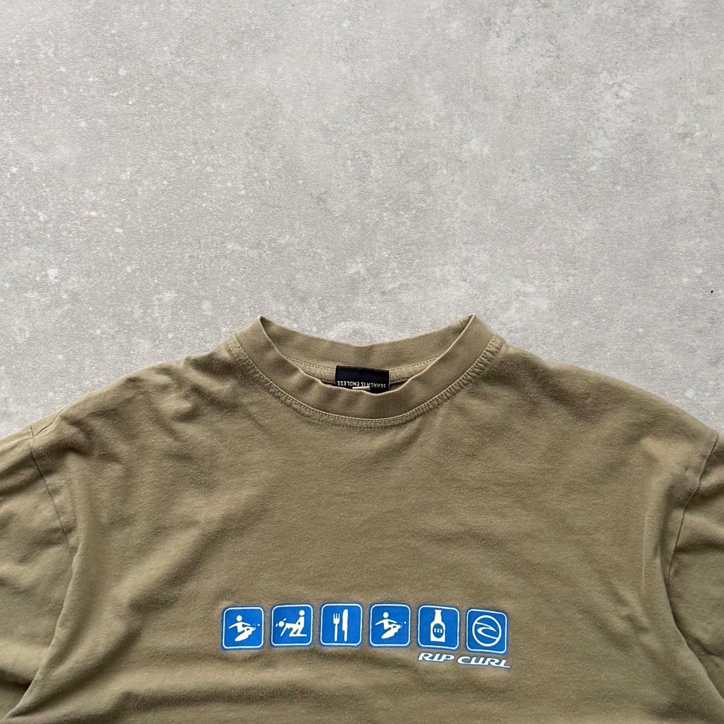 00’s Rip Curl ''Search Sessions'' T-shirt (M)