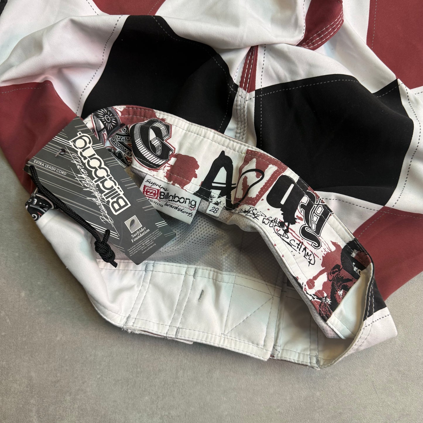 BNWT Andy Irons Boardshorts (28)