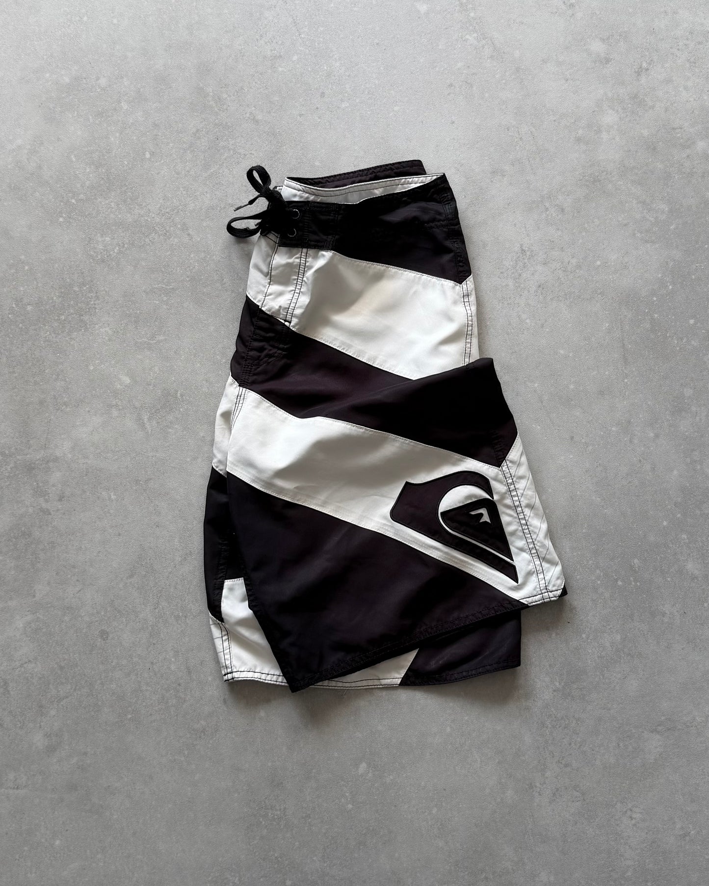 Vintage Quiksilver Boardshorts (33)