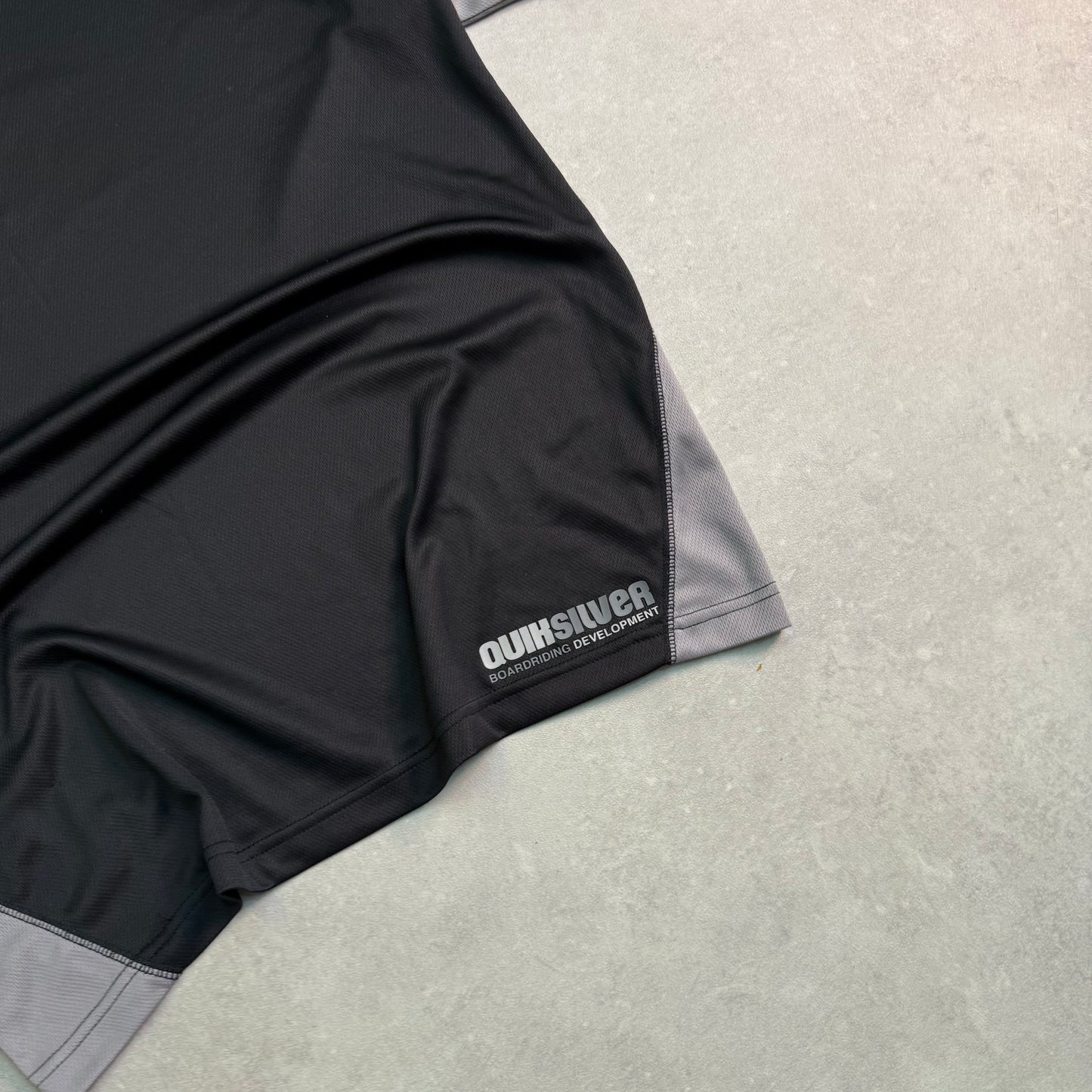 00’s Quiksilver T-shirt (L)