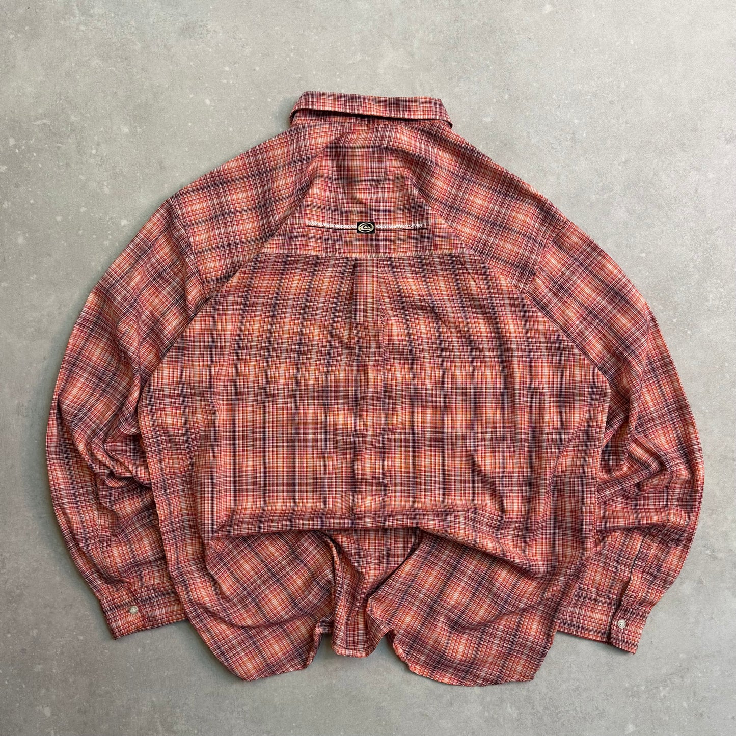 00’s Quiksilver Long Sleeve Shirt (XXL)