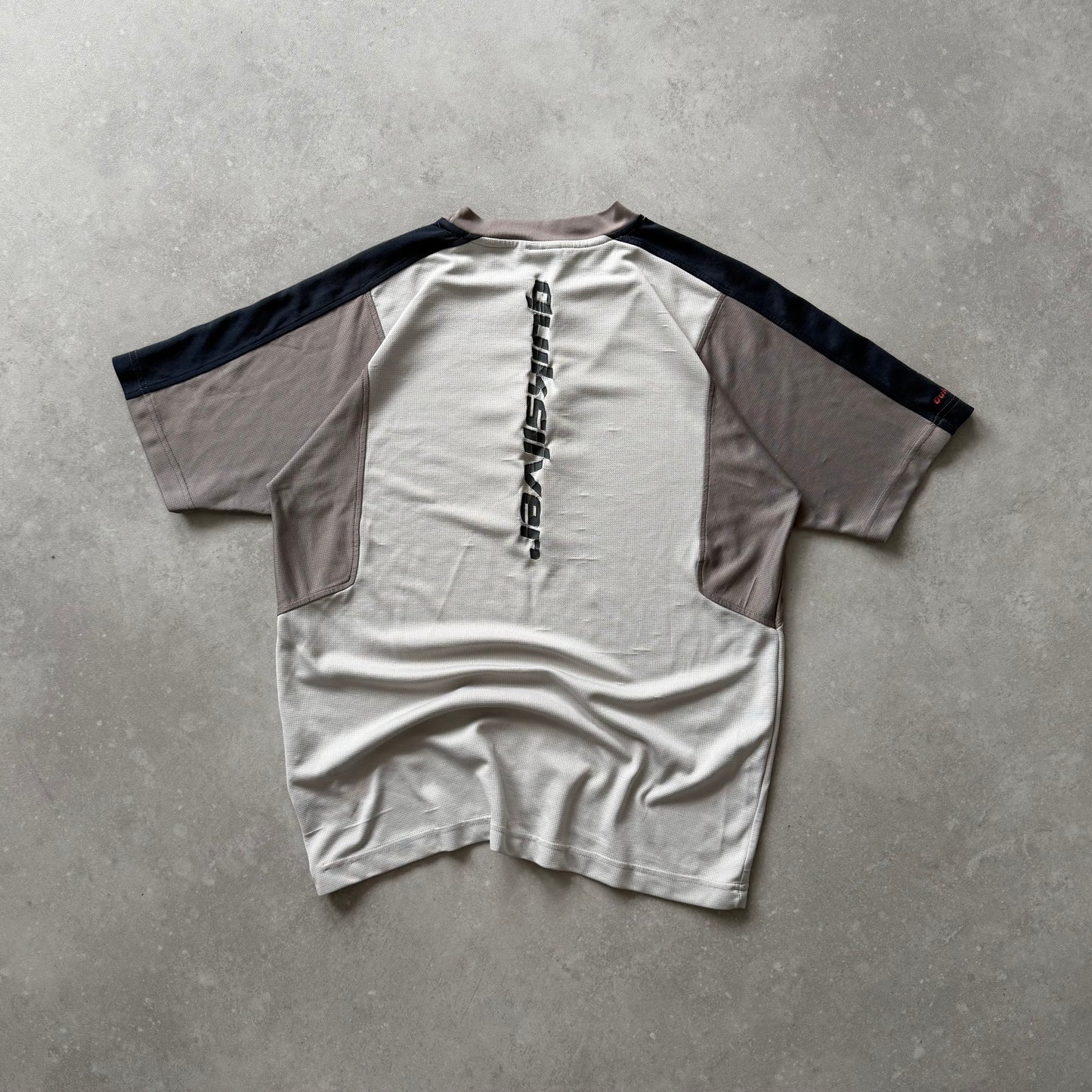 Vintage Quiksilver T-Shirt (M)