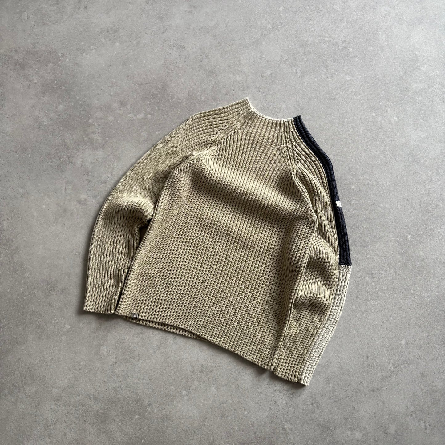 Vintage Quiksilver Ribbed Knit Jumper (M)