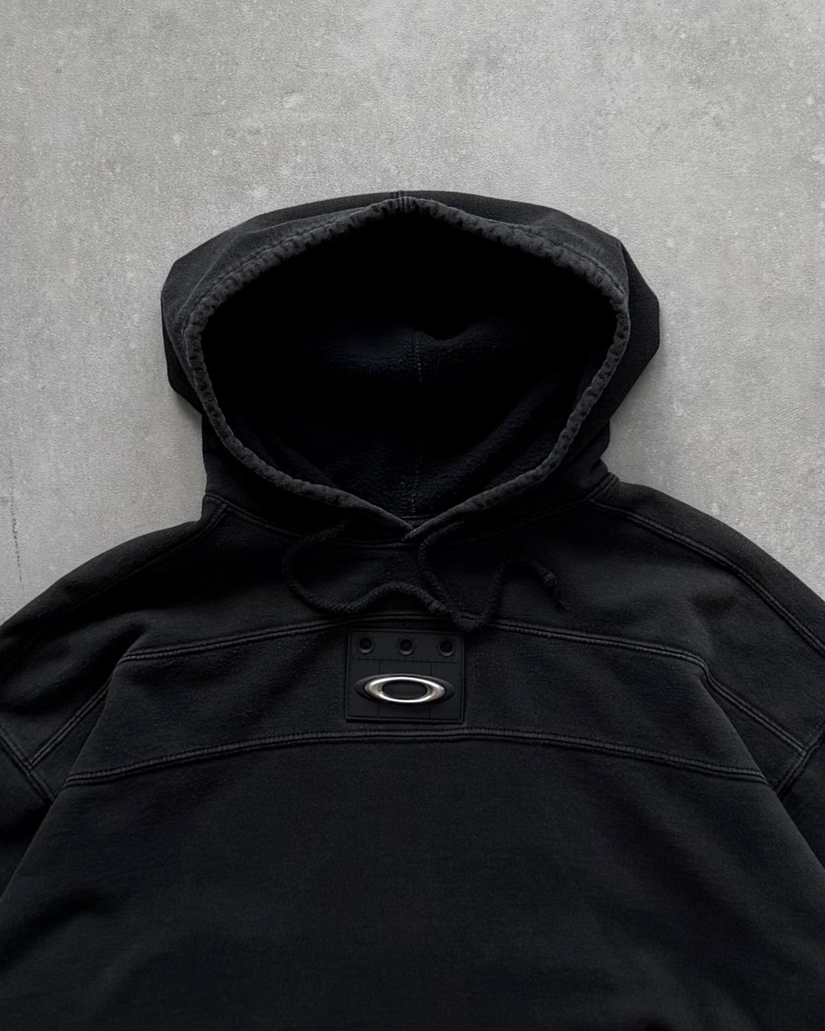 Vintage Oakley Hoodie (M)