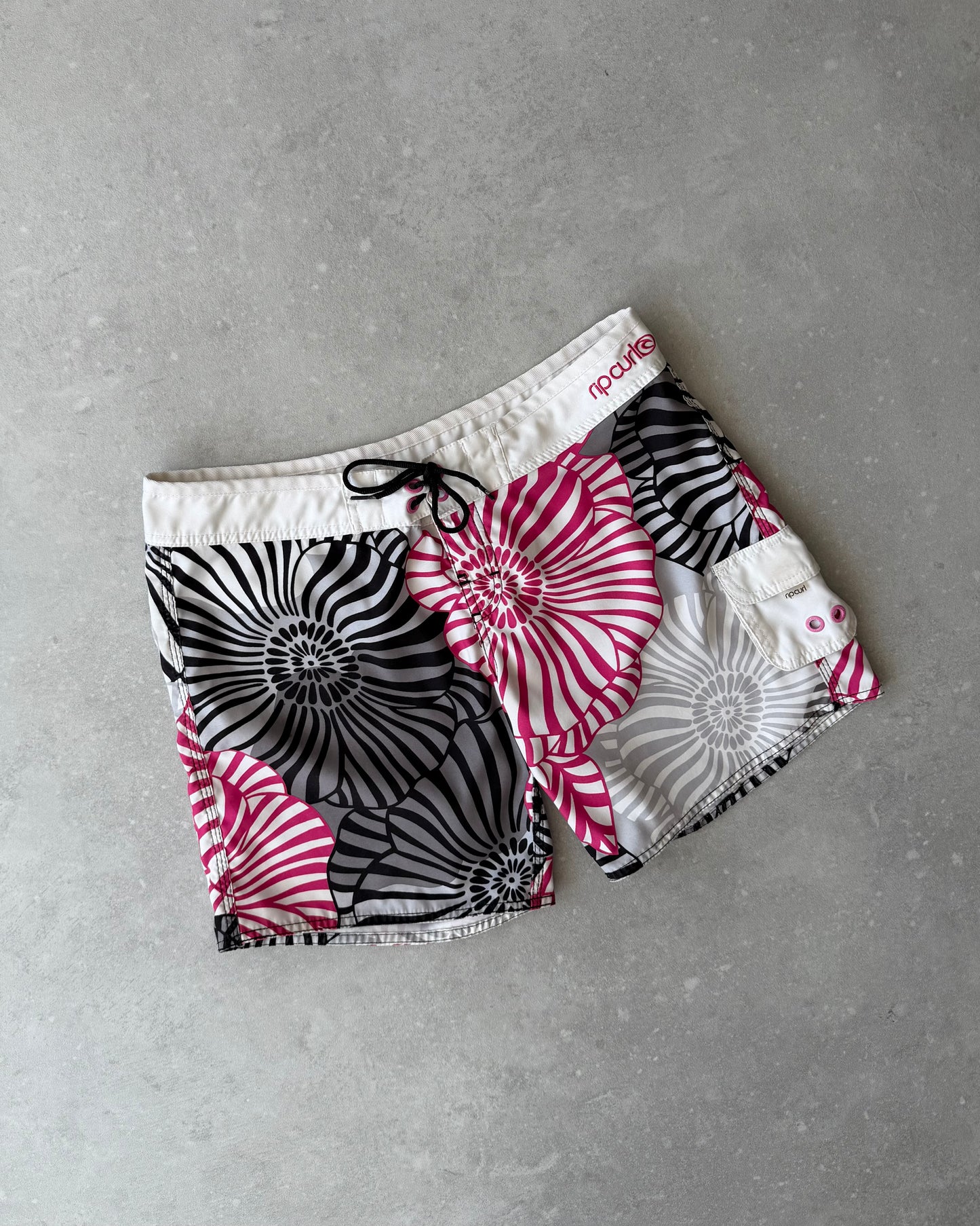 Vintage RipCurl Women’s Boardshorts (31)
