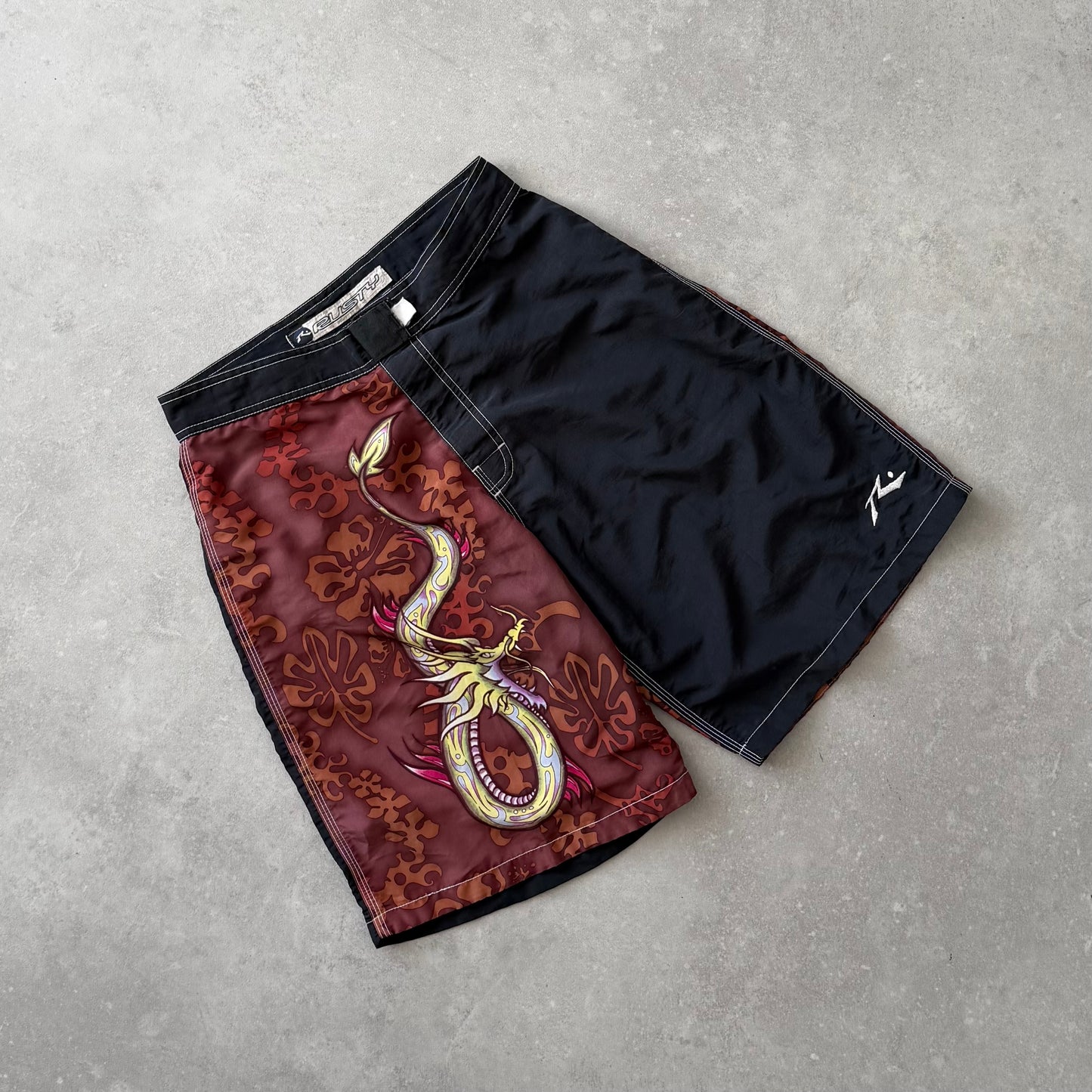 00's Rusty Dragon Boardshorts (27)