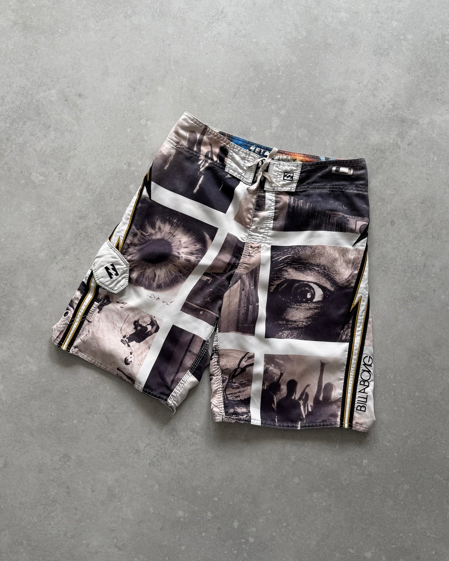 Vintage Billabong Metallica Boardshorts (30)
