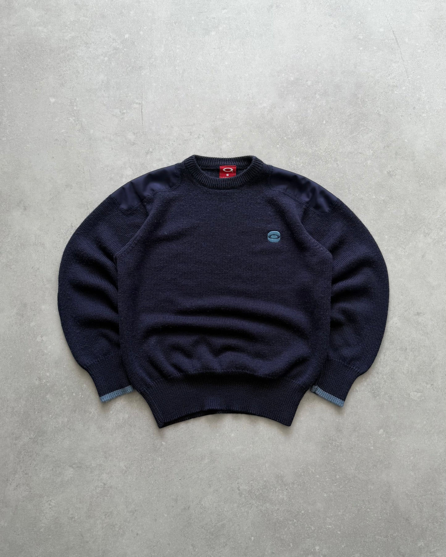 Vintage Oakley Women’s Knit Jumper (S)