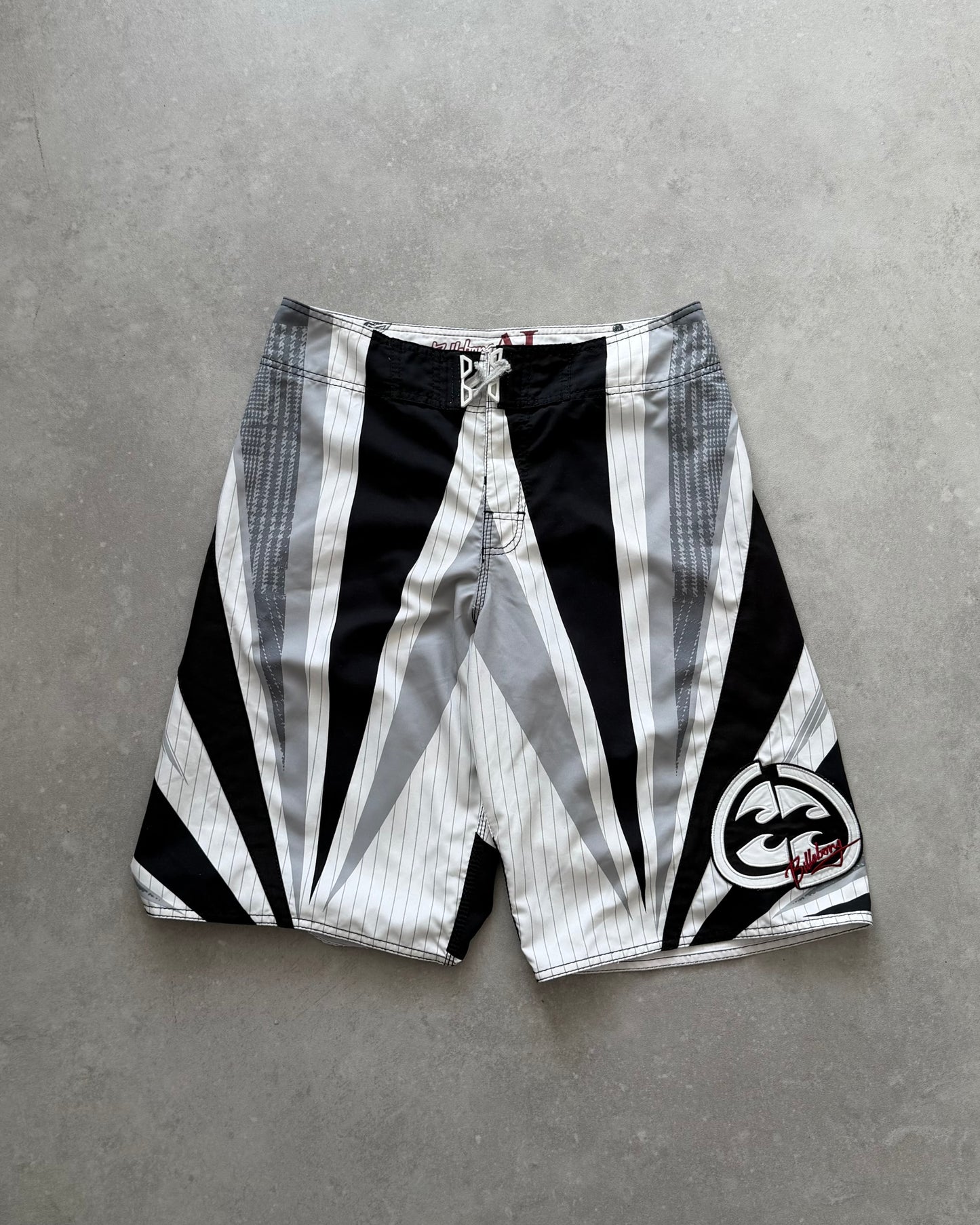 Vintage Billabong Andy Irons Samurai Boardshorts (32)