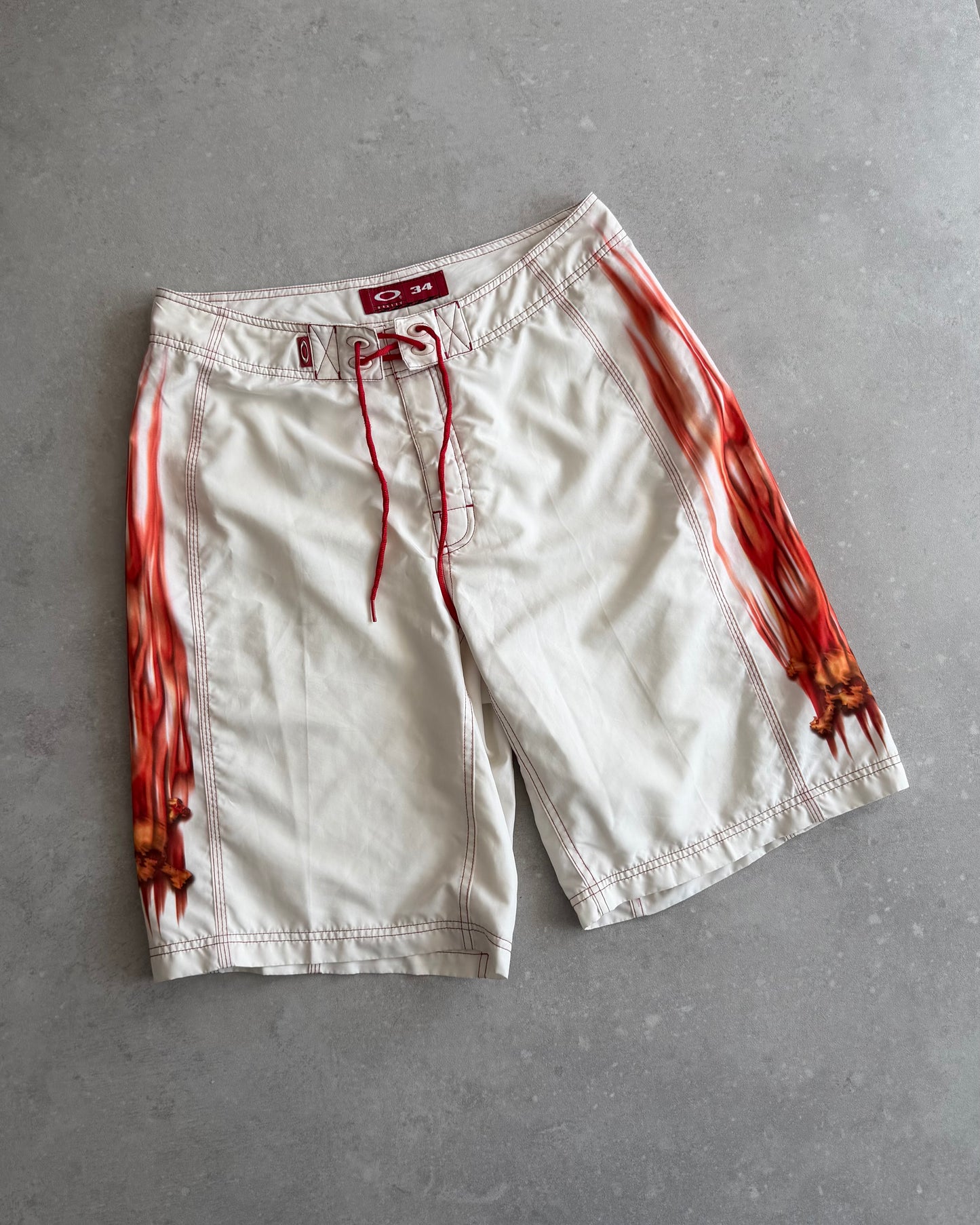 Vintage Oakley Flame Boardshorts (34)