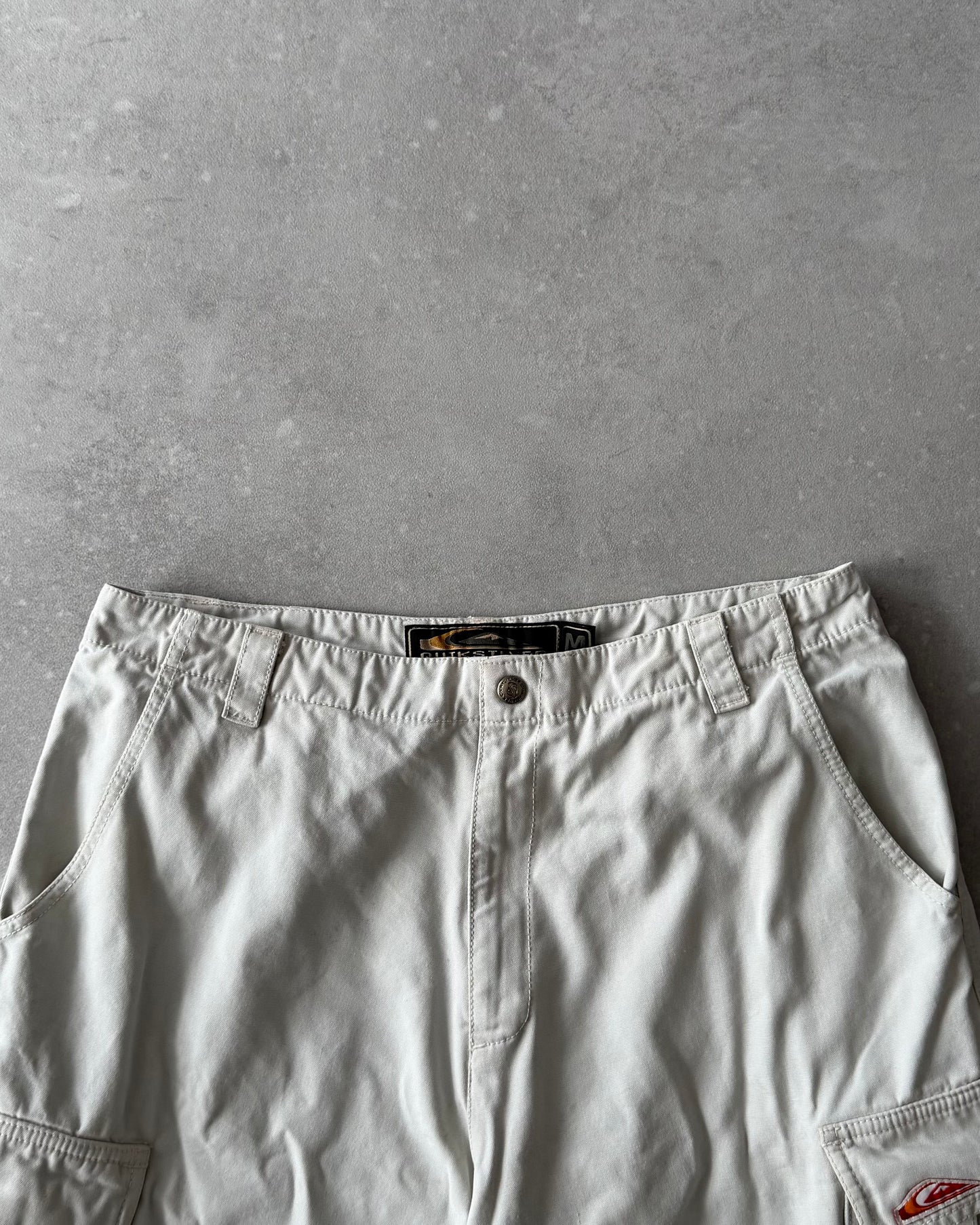 Vintage Quiksilver Women’s Cargo Shorts (33)