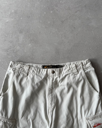 Vintage Quiksilver Women’s Cargo Shorts (33)