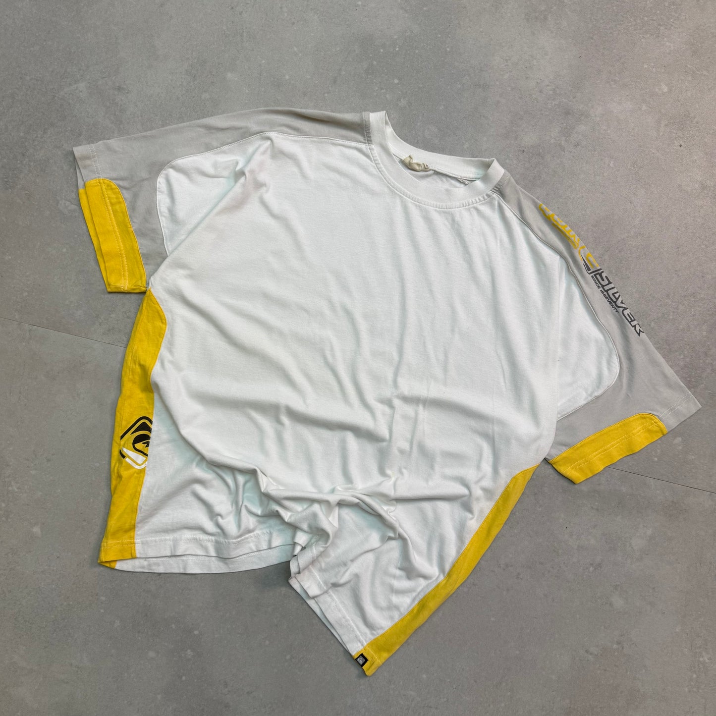 00's Quiksilver T-shirt (XL)