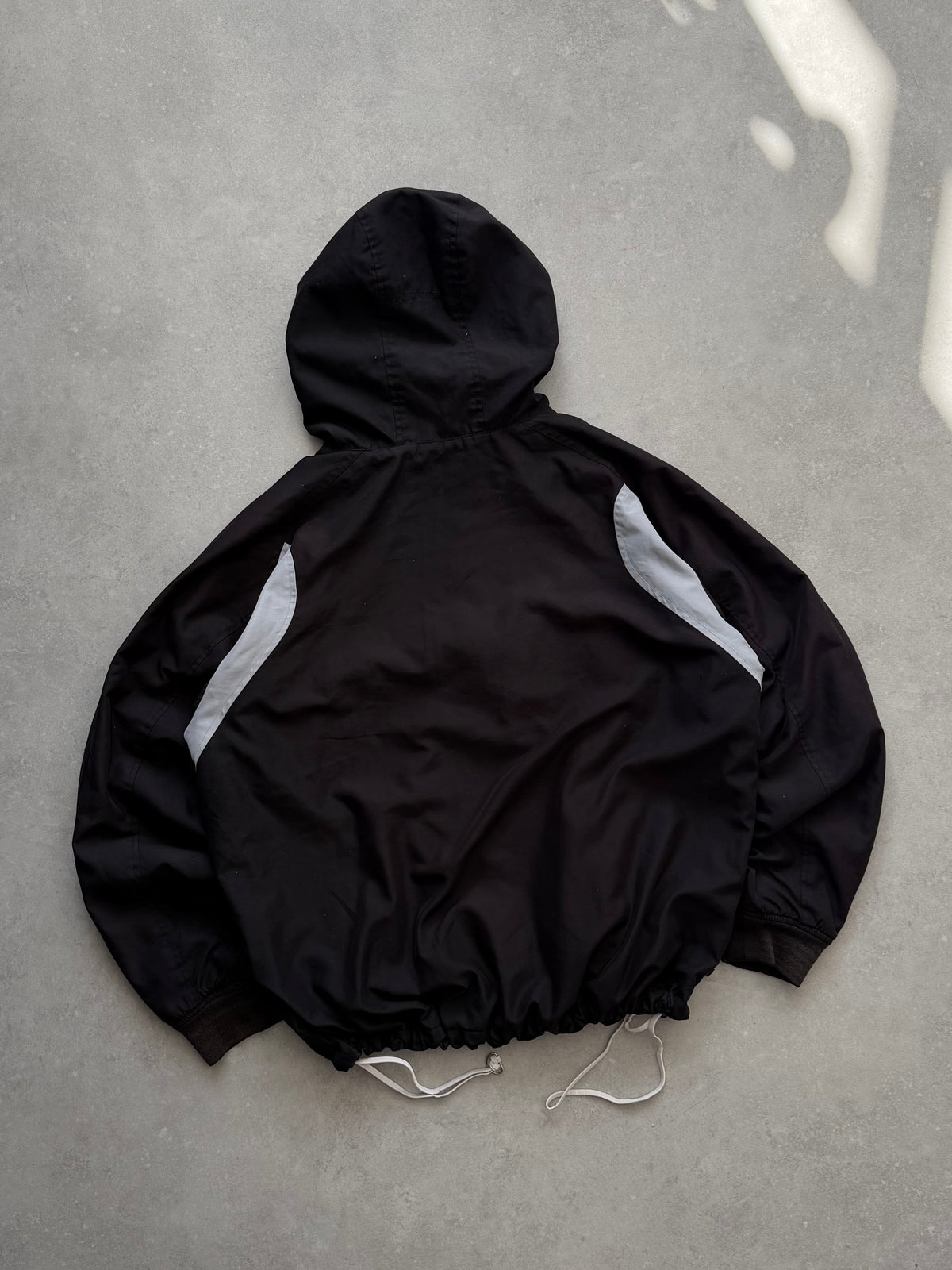 Vintage Quiksilver Fleece Lined Windbreaker (XL)