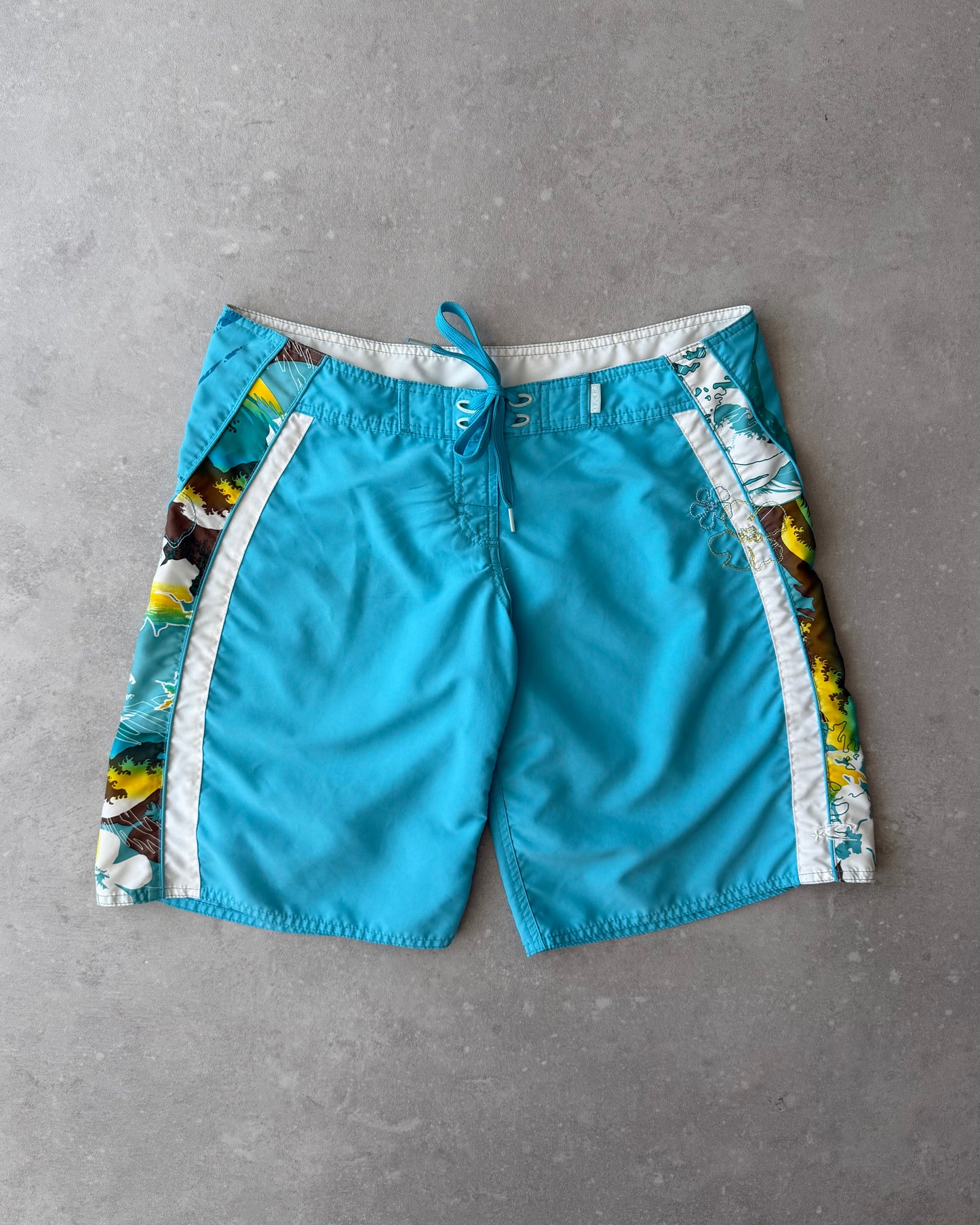 Vintage O’Neill Women’s Boardshorts (32)